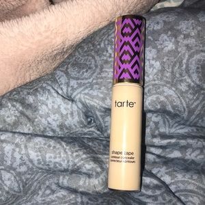 Tarte Shape Tape concealer